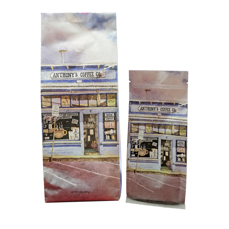 Two different-height bags carrying the storefront illustration